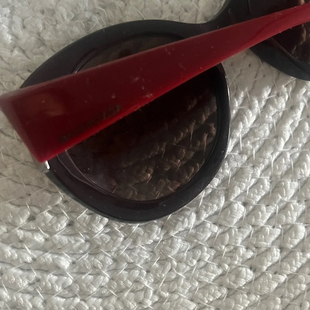 Balenciaga Black and Red Sunglasses - Picture 5 of 7